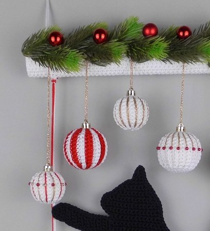 Cat Hanging Decoration Crochet Pattern