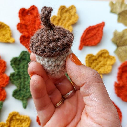 Fall Garland Crochet Pattern