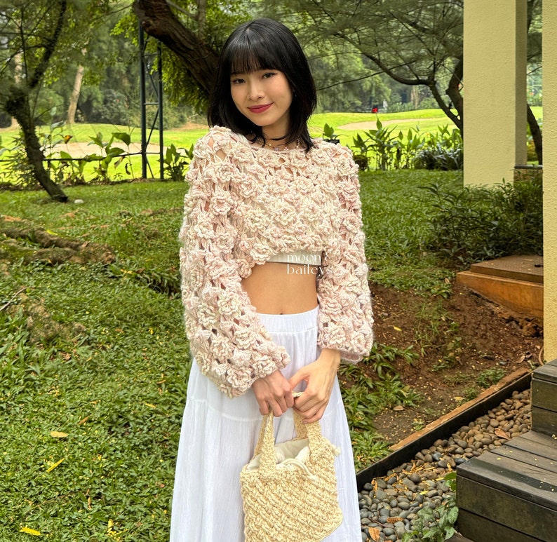 Lace Detail Sweater Crochet Pattern