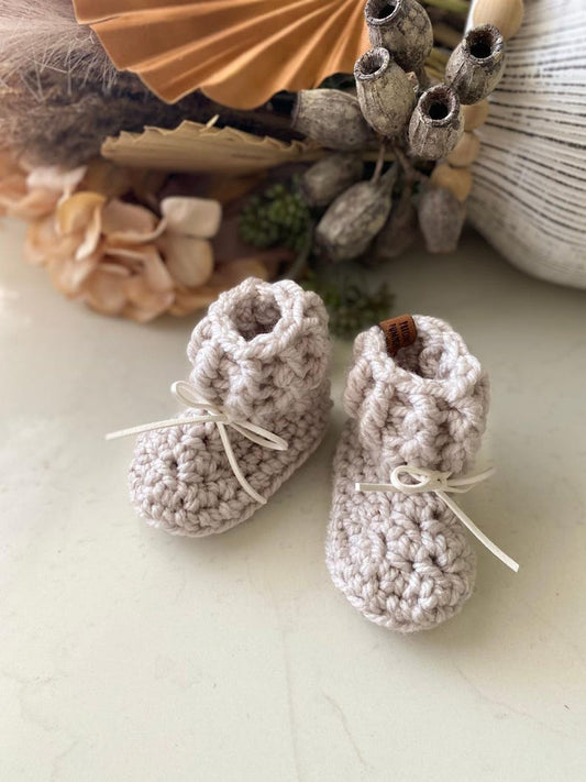 Easy Baby Booties Crochet Pattern