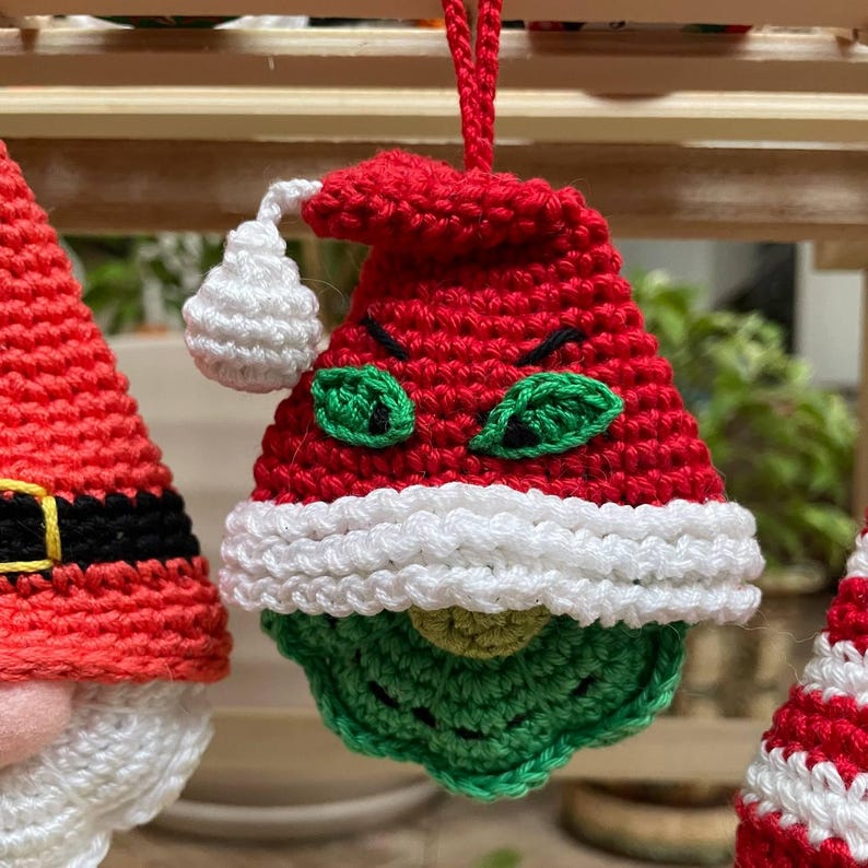 10 in 1 Christmas Gnomes Crochet Pattern