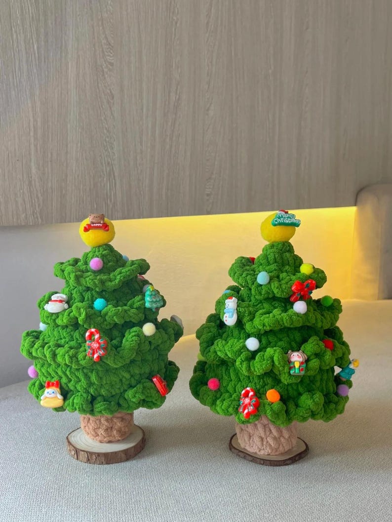 4-Layer Christmas Tree Crochet Pattern
