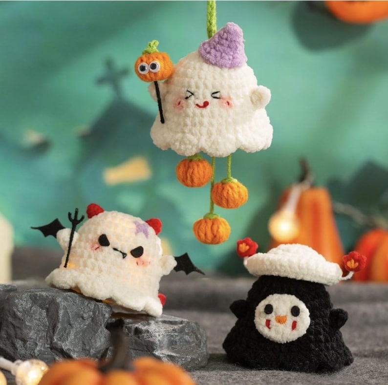 6-in-1 Halloween Ghost Crochet Pattern