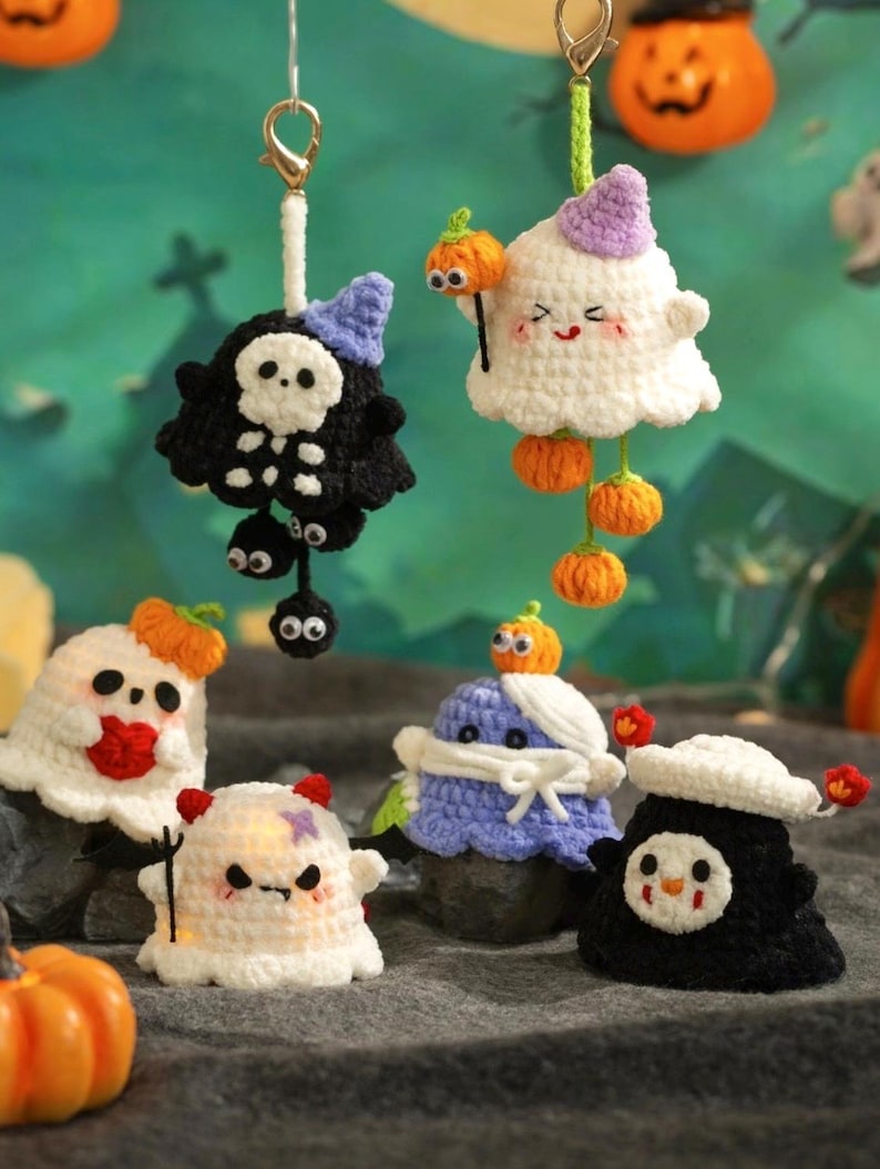 6-in-1 Halloween Ghost Crochet Pattern