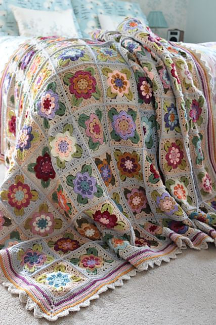 Roses Blanket Crochet Pattern