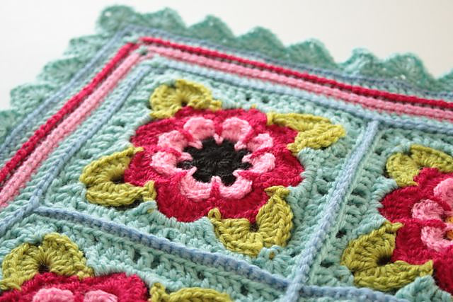 Roses Blanket Crochet Pattern
