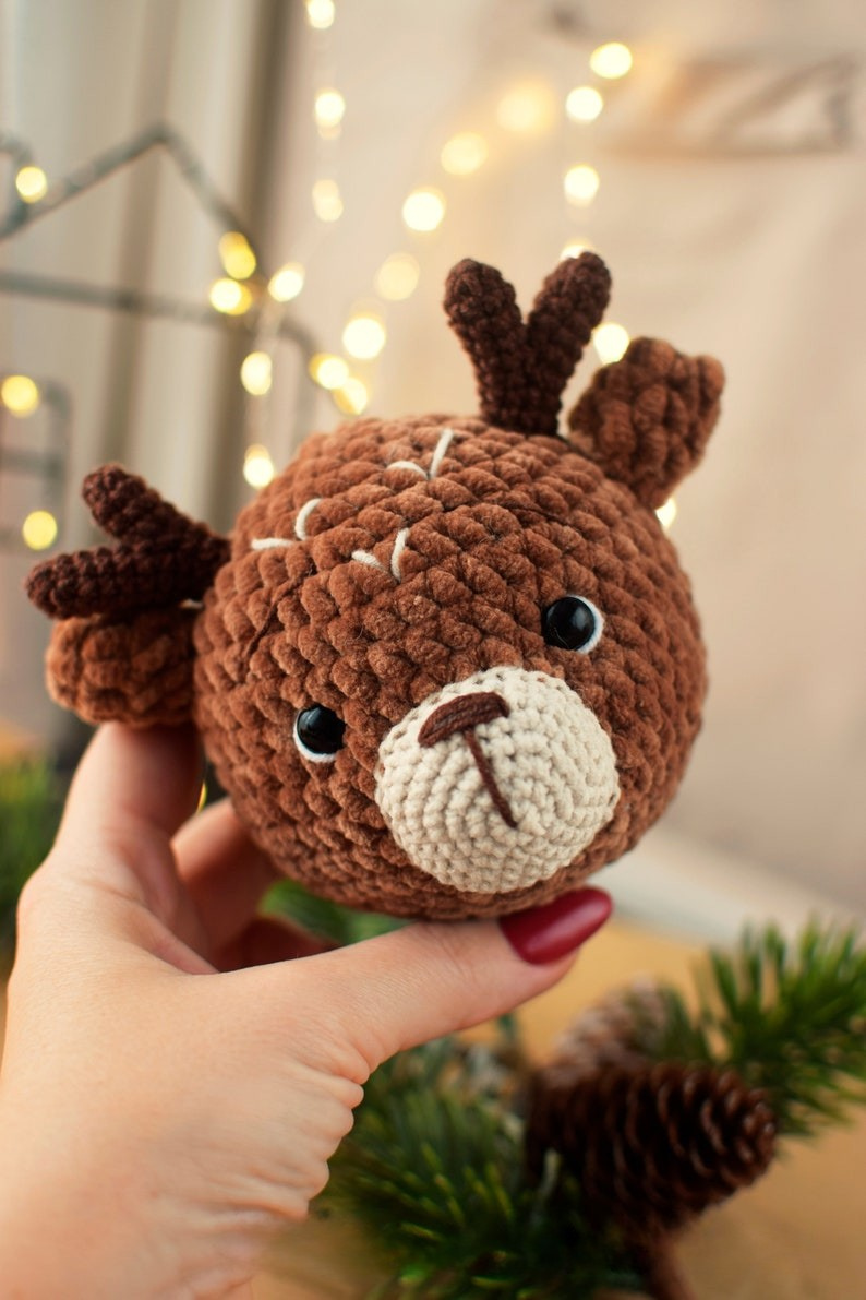 Christmas Decorations Crochet Pattern