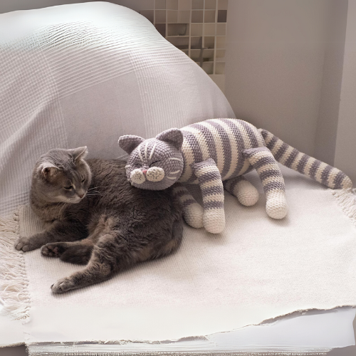 Sleeping Kitty Crochet Pattern