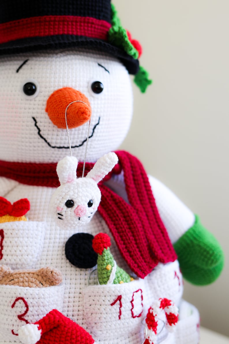 Snowman Advent Calendar Crochet Pattern