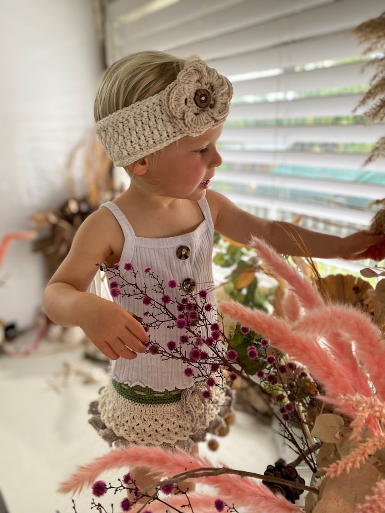 Vintage Baby Bloomers Skirt Crochet Pattern