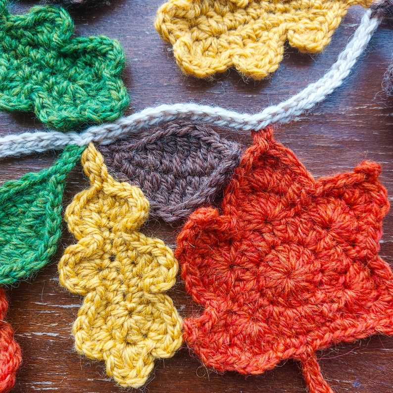 Fall Garland Crochet Pattern