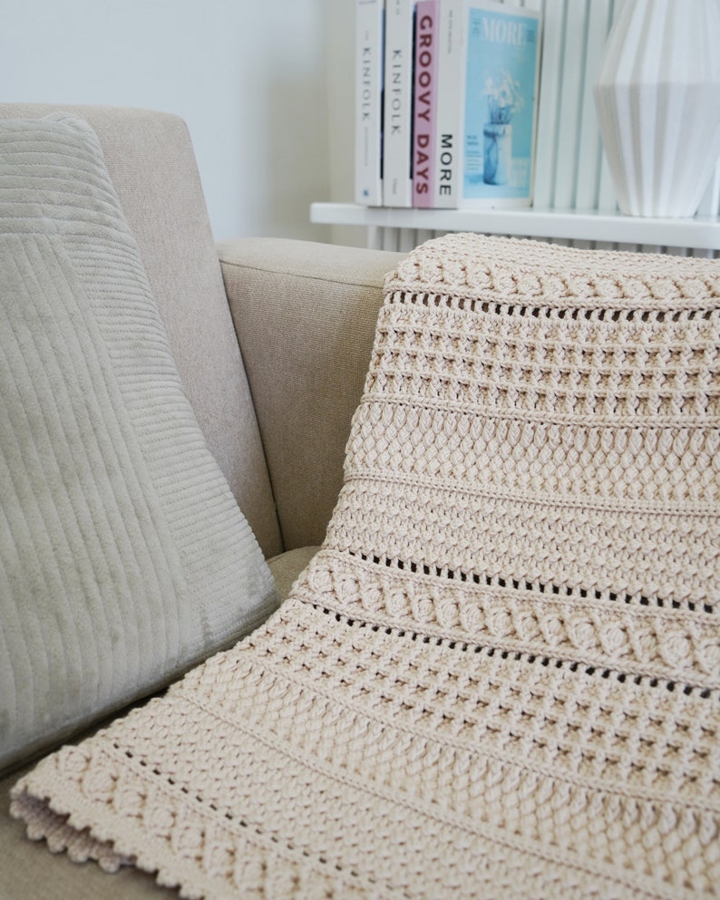 Easy Modern Throw Blanket Crochet Pattern