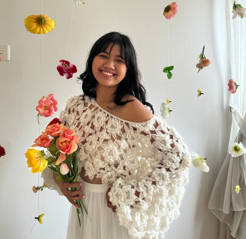 Lace Detail Sweater Crochet Pattern