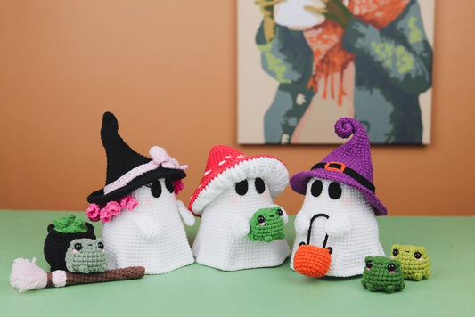 Halloween Ghost Dolls Crochet Pattern