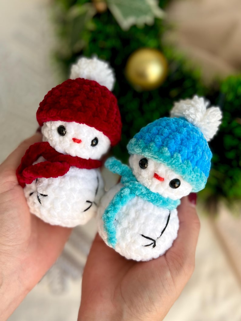 Mini Snowman Crochet Pattern