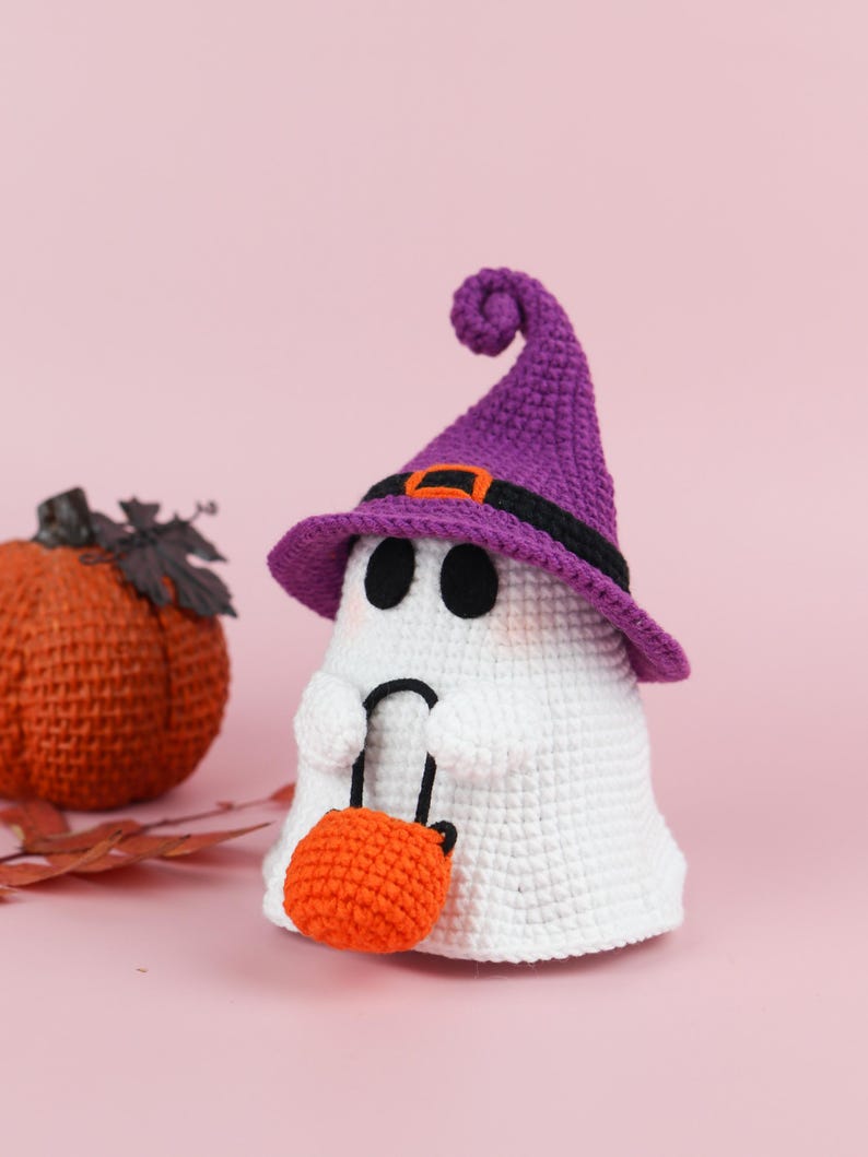 Halloween Ghost Dolls Crochet Pattern