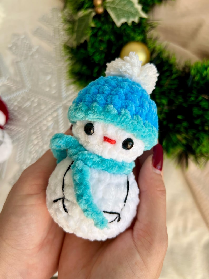 Mini Snowman Crochet Pattern