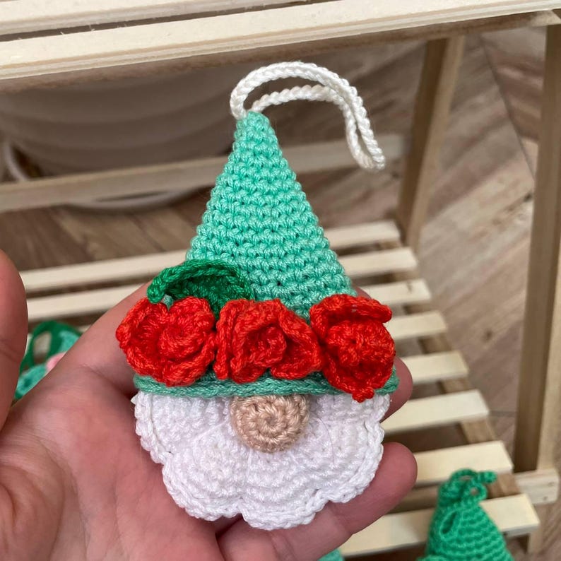 Flowers Set Gnomes Crochet Pattern