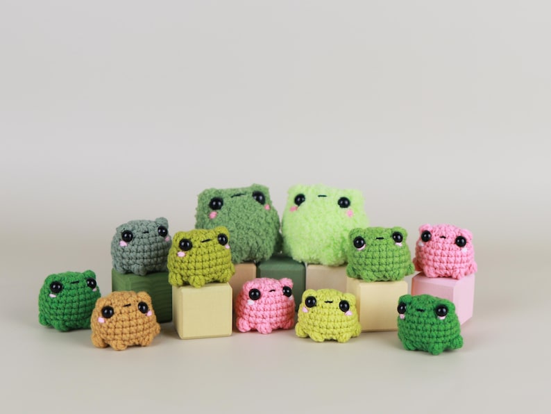 Cute Tiny Frog Crochet Pattern