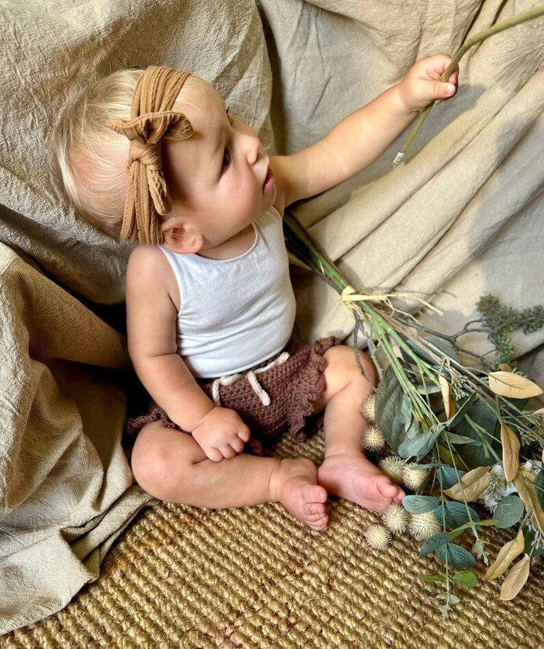 Easy Baby Shorts Crochet Pattern
