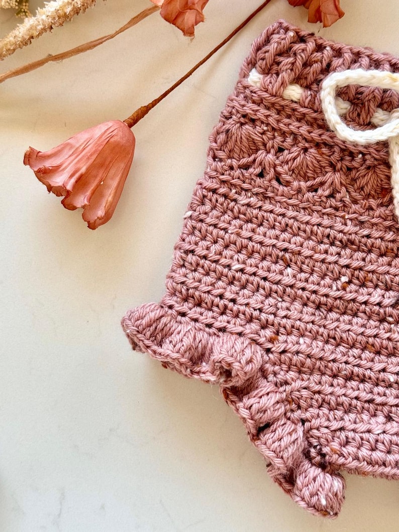 Easy Baby Shorts Crochet Pattern
