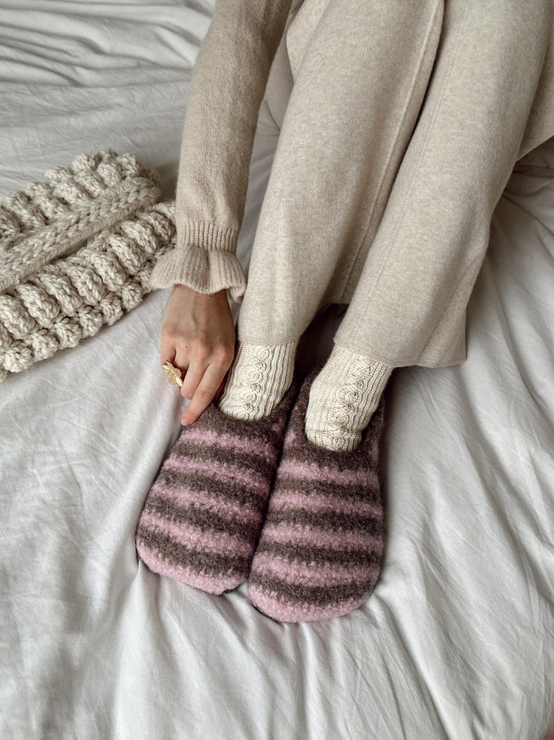 Felted Slippers Crochet Pattern