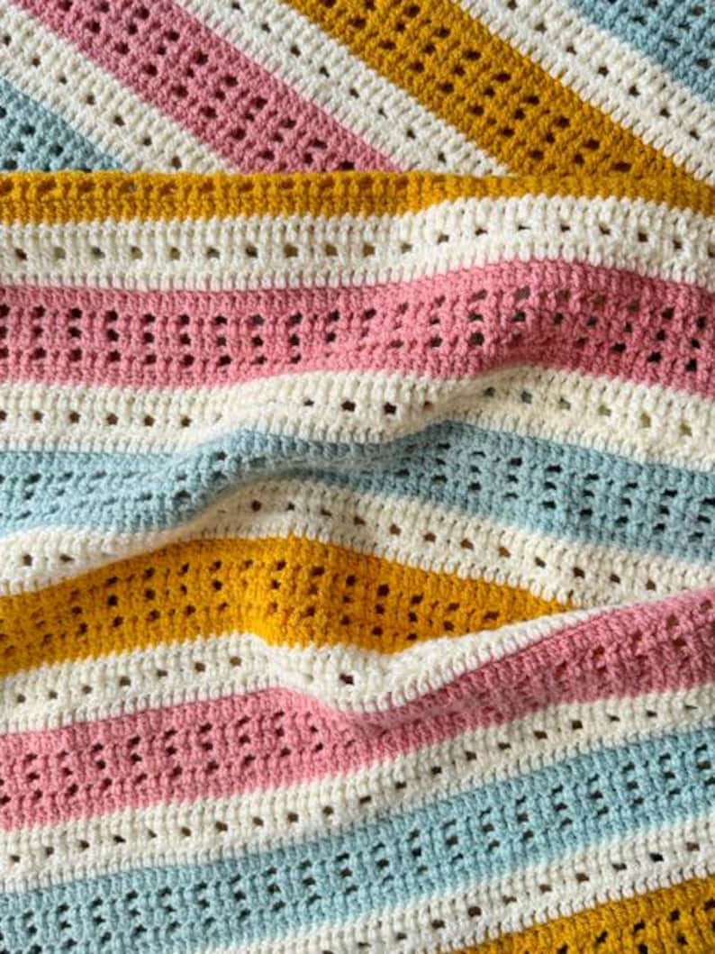 Easy Stripe Blanket Crochet Pattern