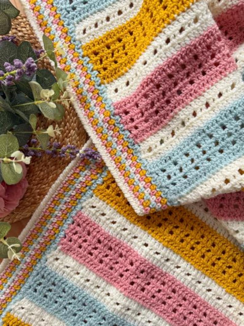 Easy Stripe Blanket Crochet Pattern