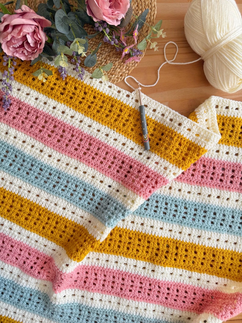 Easy Stripe Blanket Crochet Pattern