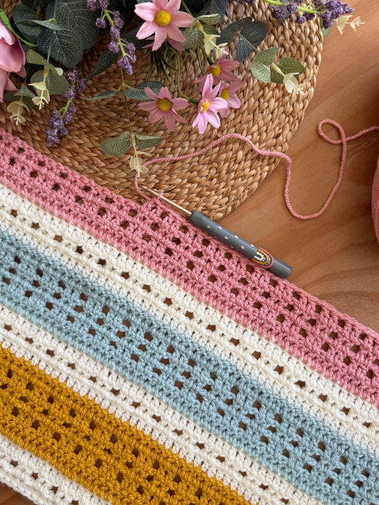 Easy Stripe Blanket Crochet Pattern