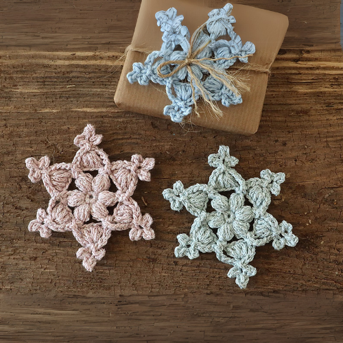 Star Snowflake Crochet Pattern